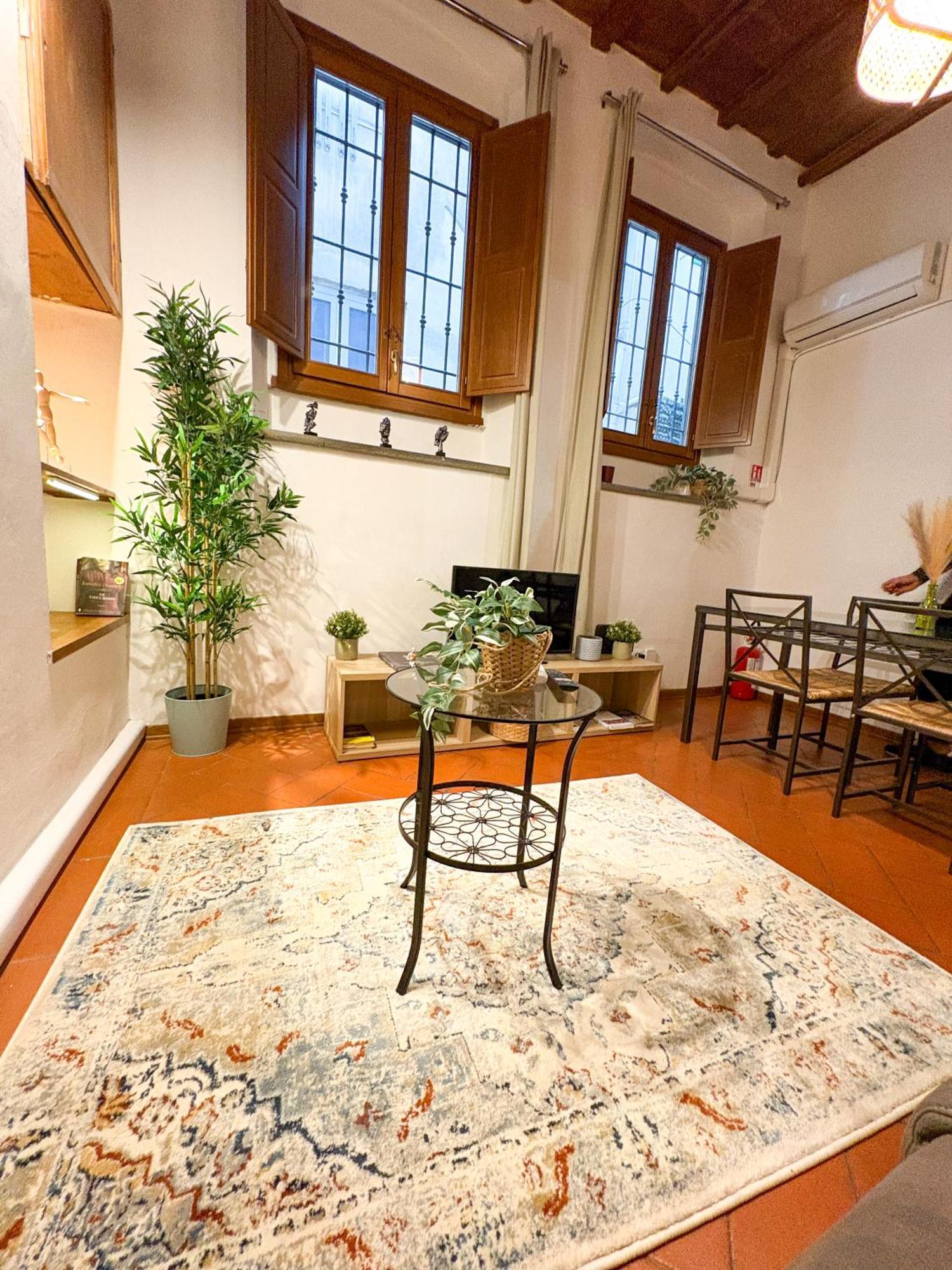 Vinegia N5 - Clemente & Settimo Apartments Florence Exterior photo
